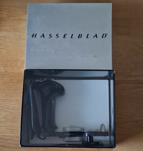 Hasselblad flashgun bracket - hasselblad,